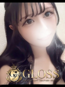 GLOSS MATSUYAMA ゆな
